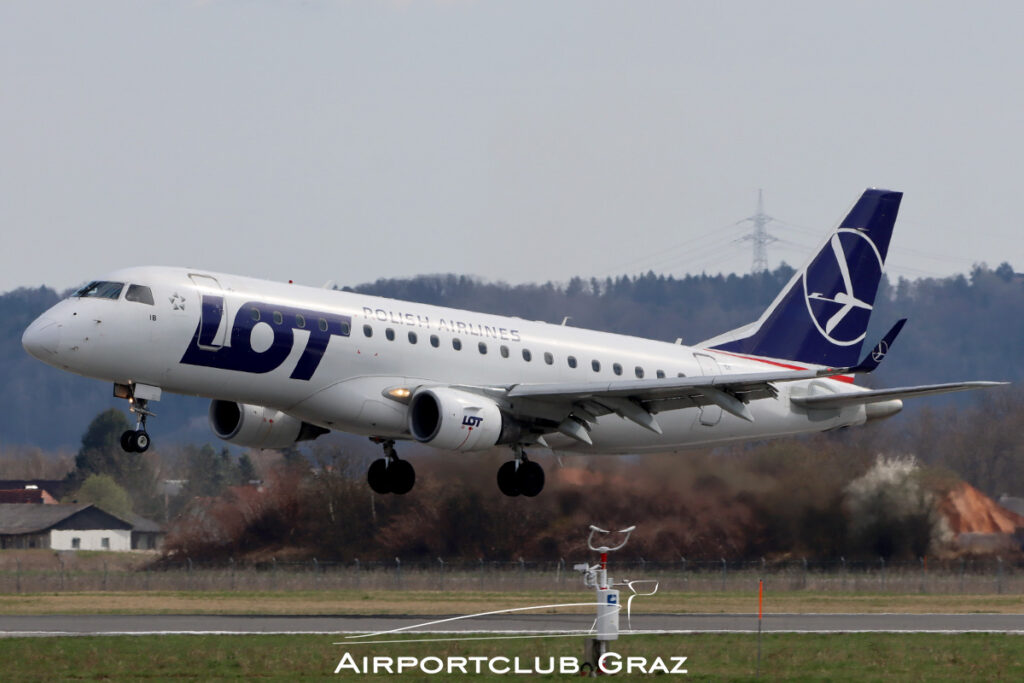 LOT Polish Airlines Embraer 175 SP-LIB