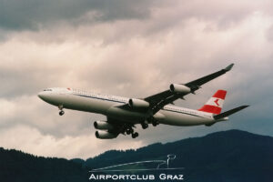 Austrian Airlines Airbus A340-313X OE-LAK