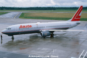 Lauda Air Boeing 737-8Z9 OE-LNJ
