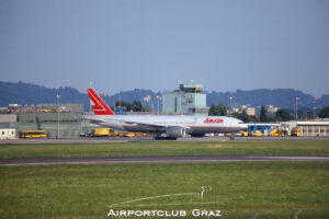 Lauda Air Boeing 777-2Z9(ER) OE-LPB