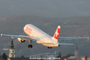 Swiss Airbus A320-214 HB-IJK