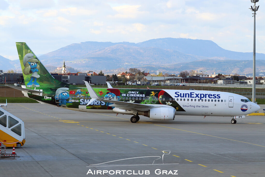 SunExpress Boeing 737-8EH TC-SPY