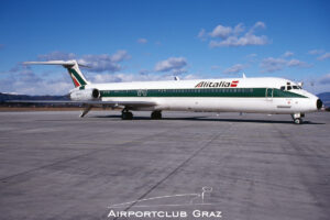Alitalia MD-82 I-DATO