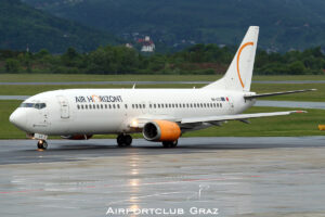 Air Horizont Boeing 737-430 9H-GTC