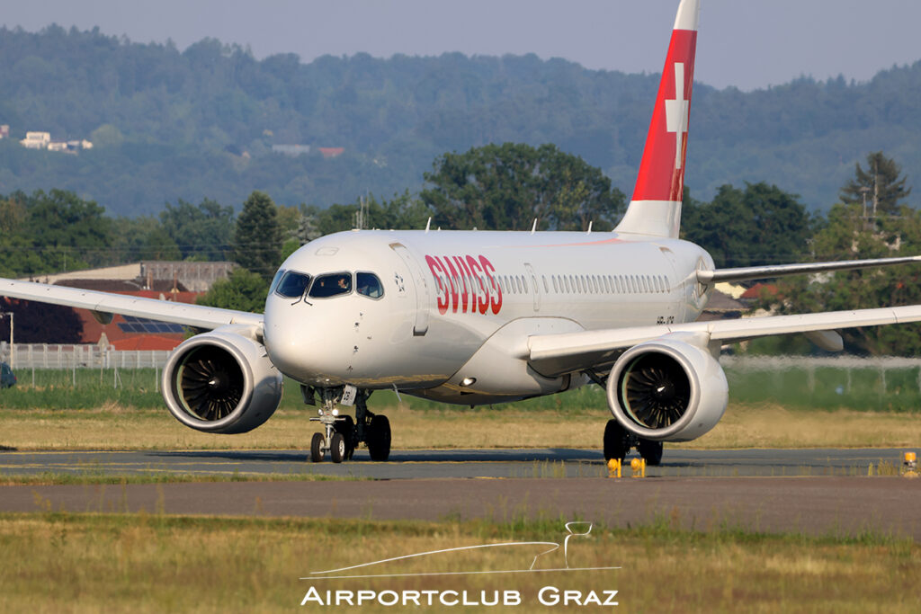 Swiss Airbus A220-371 HB-JCB