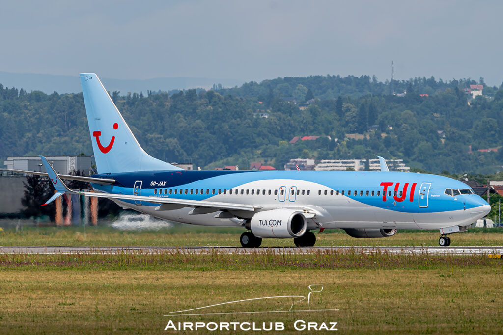 TUI Boeing 737-8K5 OO-JAX