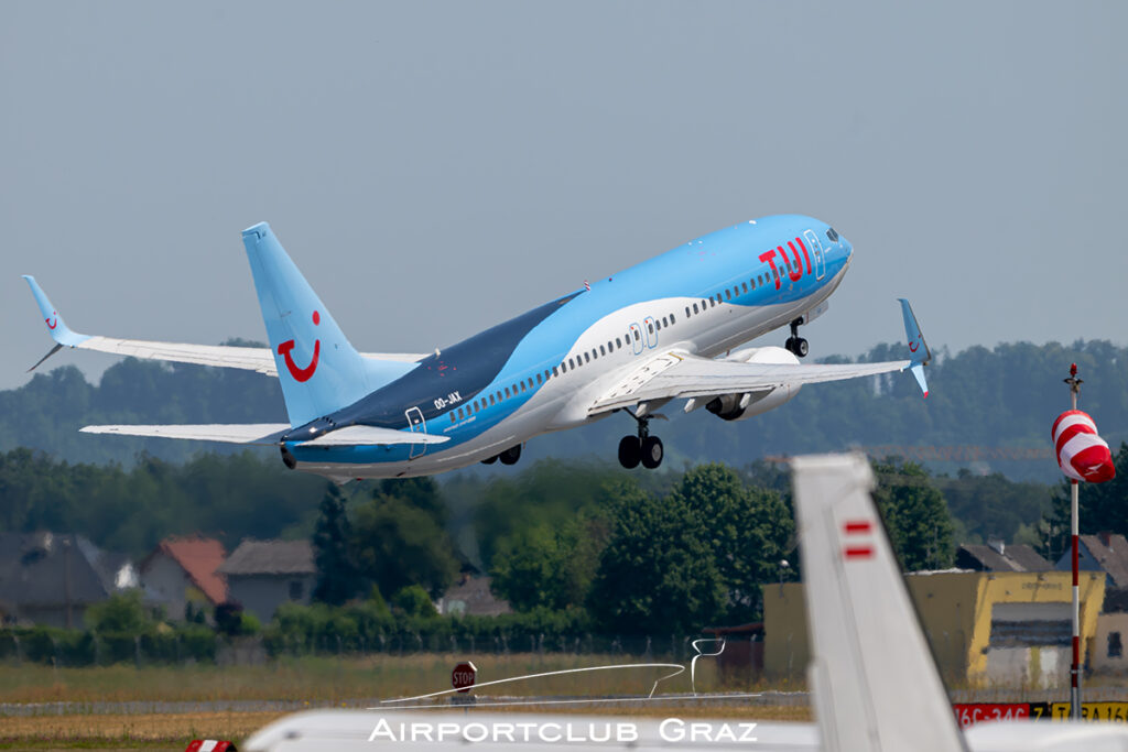 TUI Boeing 737-8K5 OO-JAX