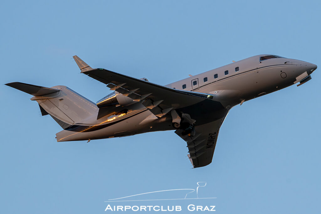 Volare Aviation Bombardier CL-600-2B16 Challenger 604 2-HWDN
