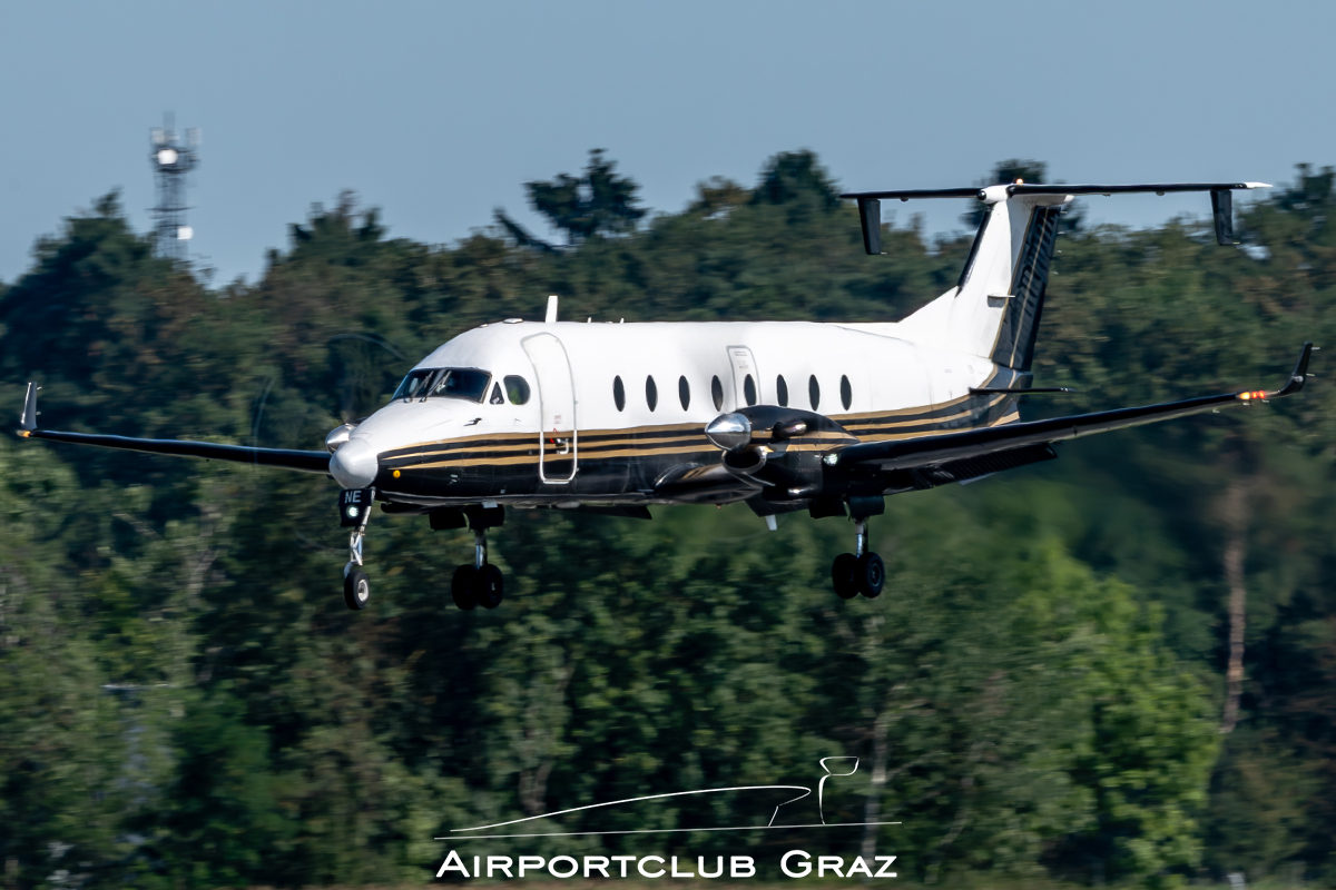 Twin Jet Beechcraft 1900D F-GLNE