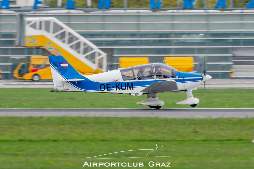 Robin DR400/180R Remorqueur OE-KUM