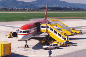 LTE Boeing 757-2G5 EC-EGH