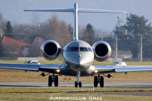 VistaJet Bombardier BD-700-1A10 Global Express XRS 9H-LXX