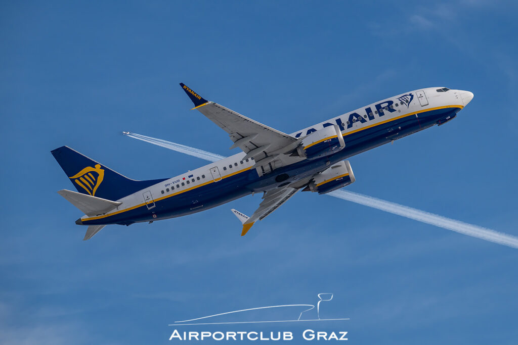 Malta Air Boeing 737-8 200 MAX 9H-VUR