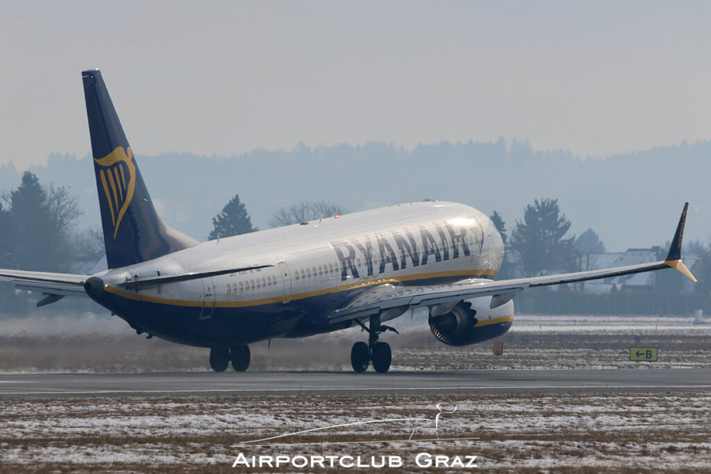 Malta Air Boeing 737-8 200 MAX 9H-VUR