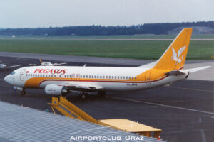 Pegasus Airlines Boeing 737-4Q8 TC-AFM