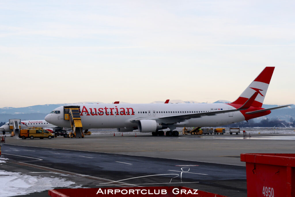 Austrian Airlines Boeing 767-3Z9(ER) OE-LAY