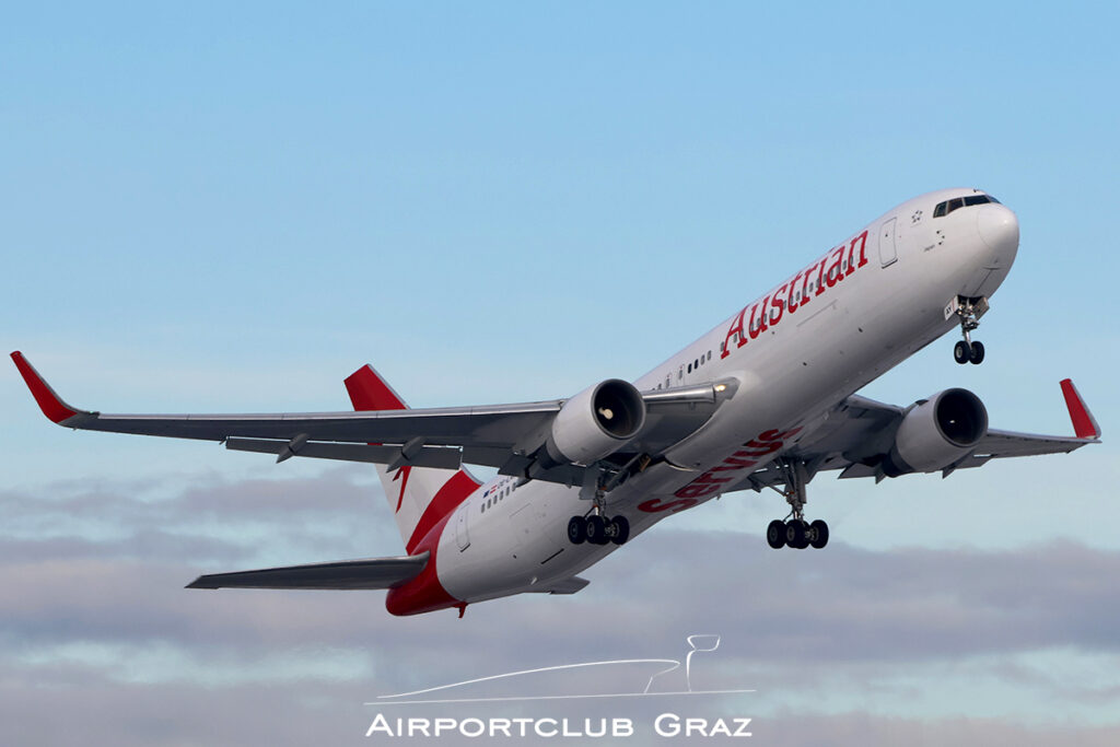 Austrian Airlines Boeing 767-3Z9(ER) OE-LAY
