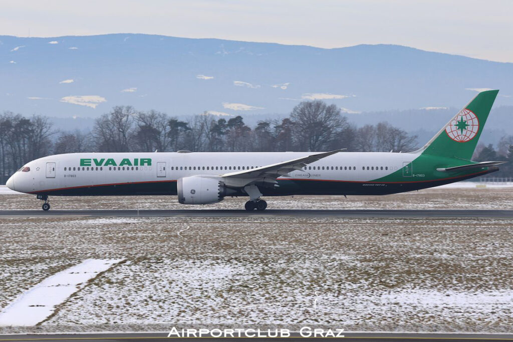 Eva Air Boeing 787-10 B-17803