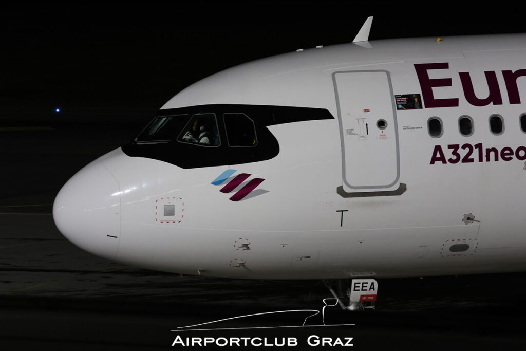 Eurowings Airbus A321-251NX D-AEEA