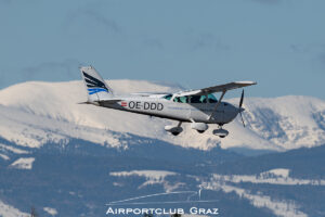 Absolute Pilots Cessna 172S Turbo Skyhawk OE-DDD