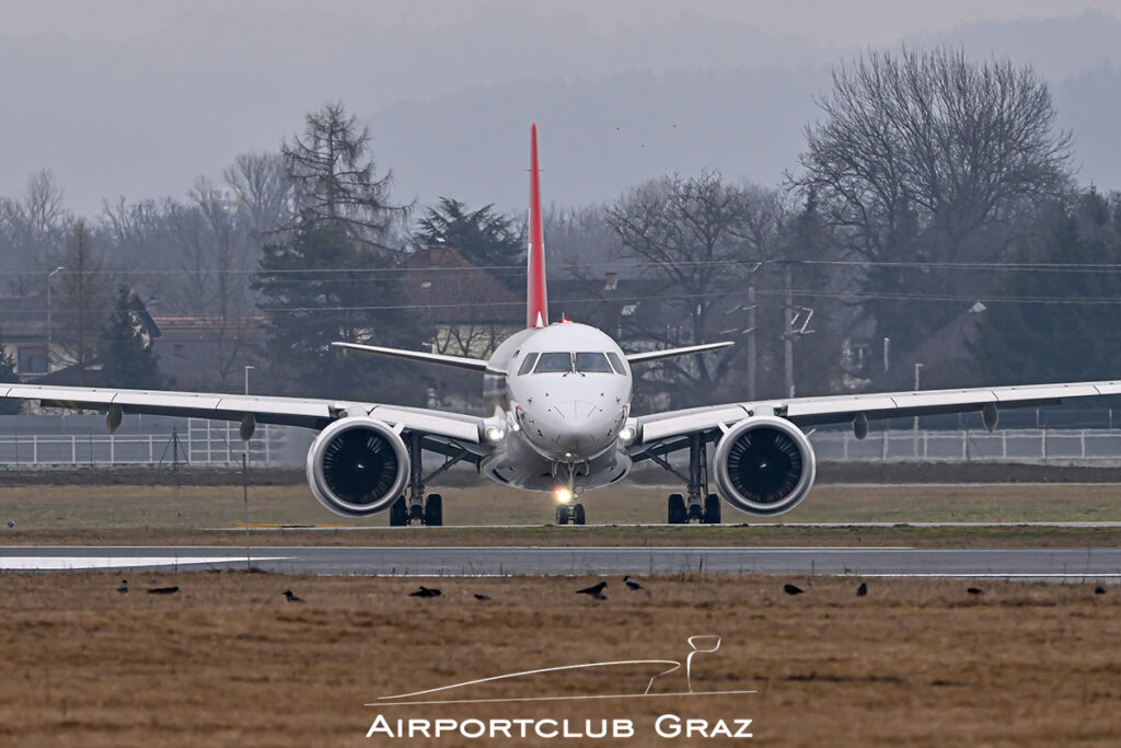 Helvetic Airways Embraer 190-E2 HB-AZE