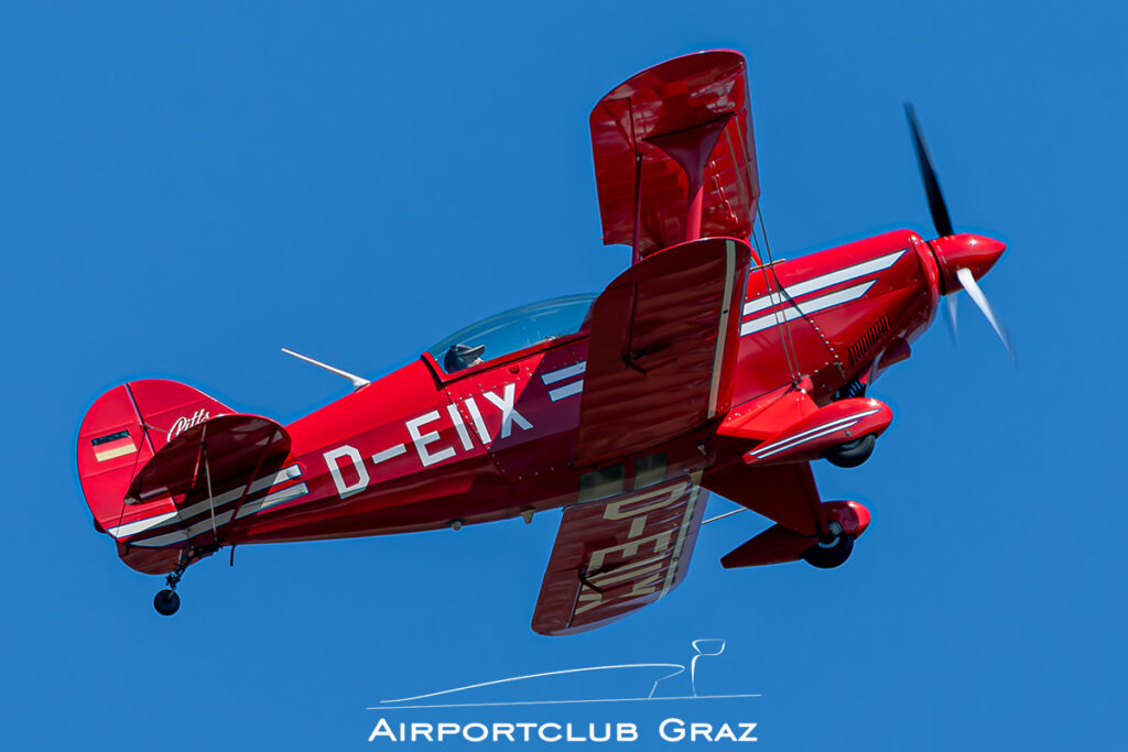 Aviat S-2B Pitts Special D-EIIX
