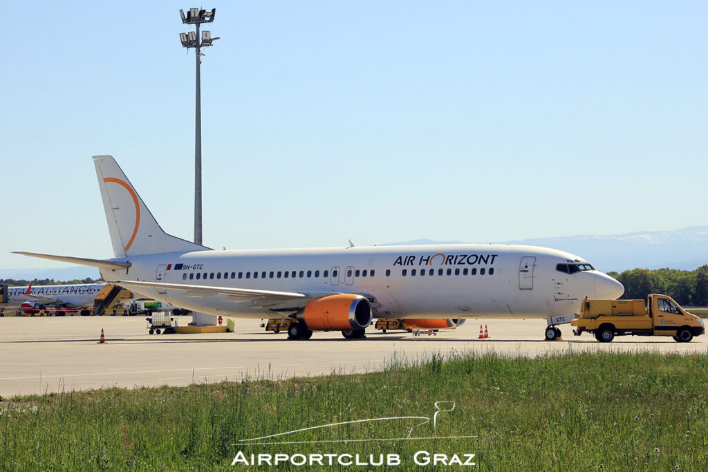 Air Horizont Boeing 737-430 9H-GTC