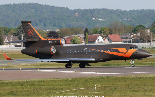 Max Verstappen's Privatjet in Graz
