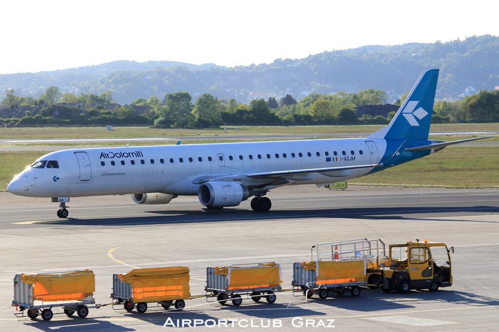Air Dolomiti Embraer 195 I-ADJM