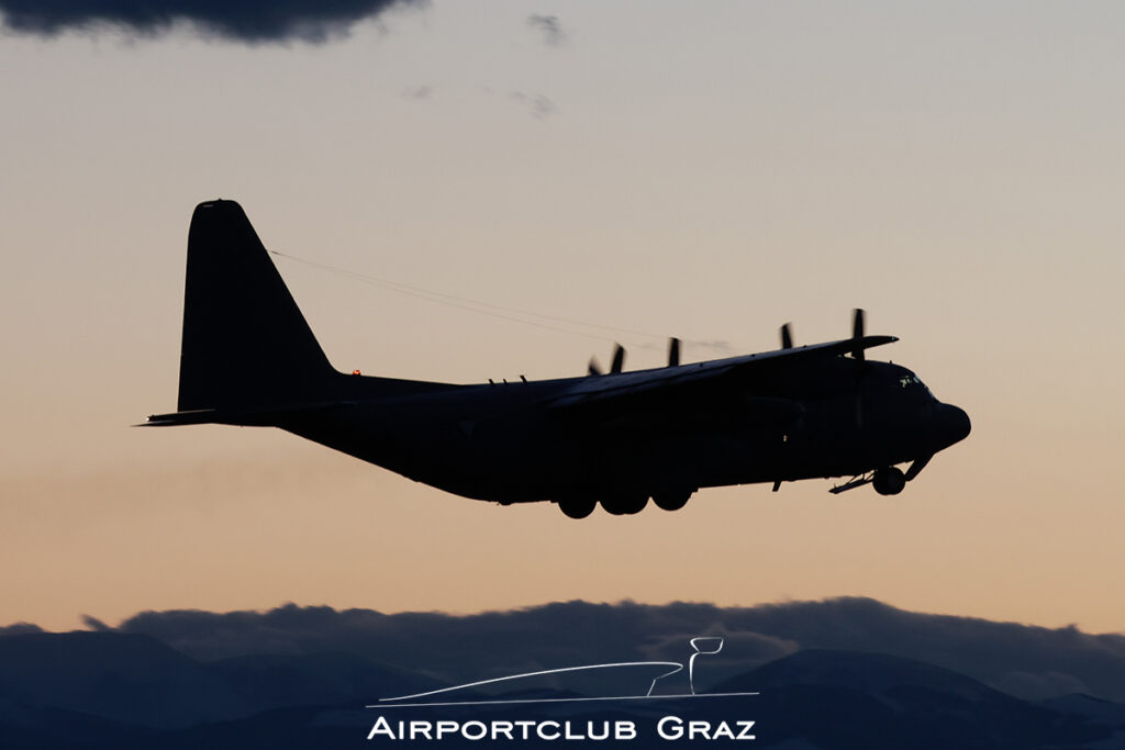 Bundesheer Lockheed C-130K Hercules 8T-CB