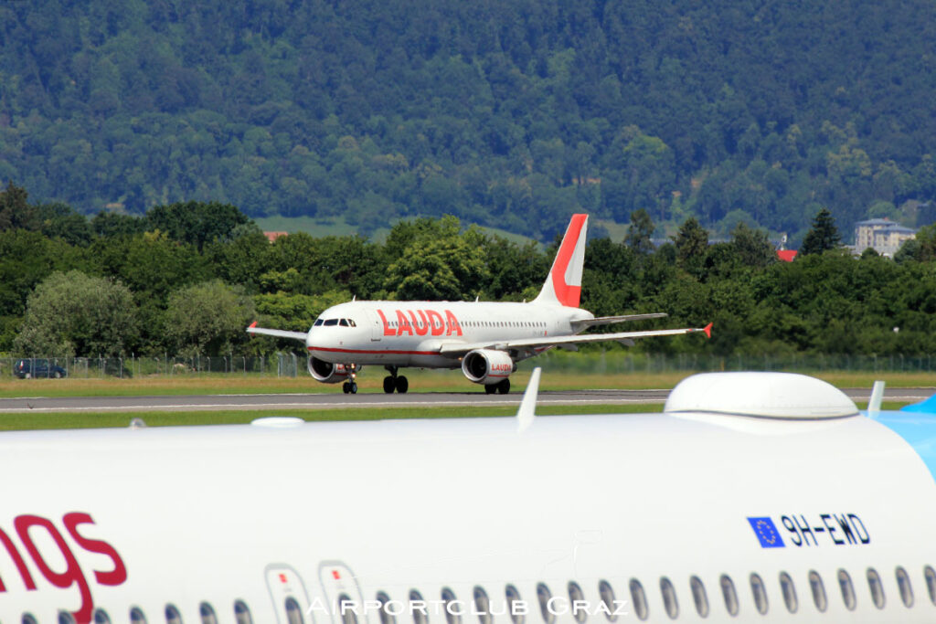 Lauda Europe Airbus A320-214 9H-LMI
