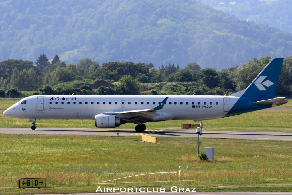 Air Dolomiti Embraer 195 I-ADJN