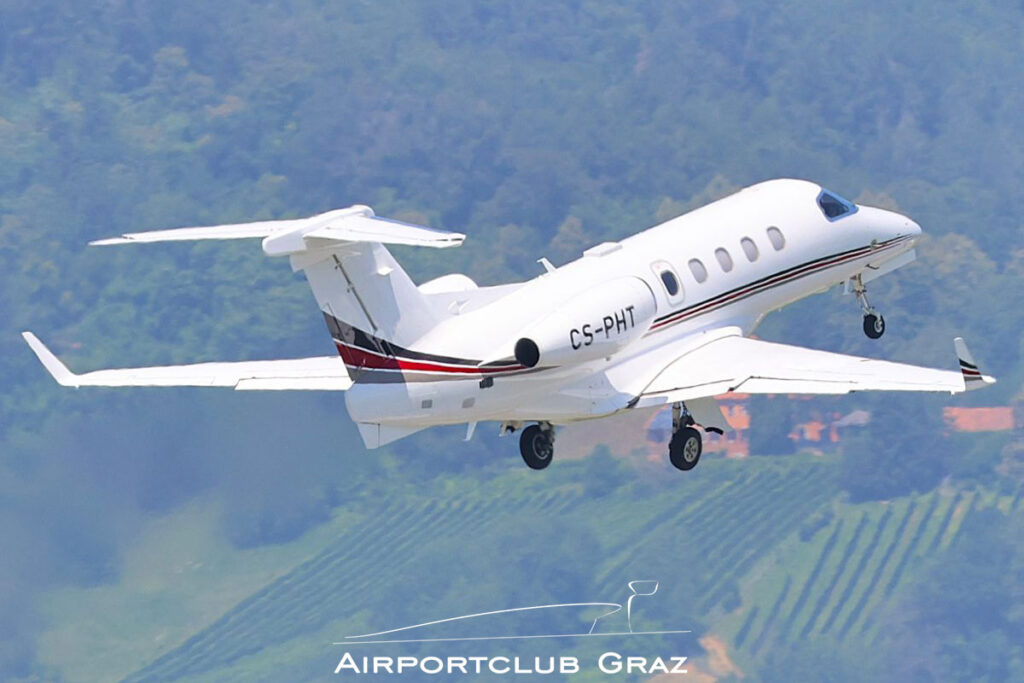 NetJets Europe Embraer 505 Phenom 300 CS-PHT