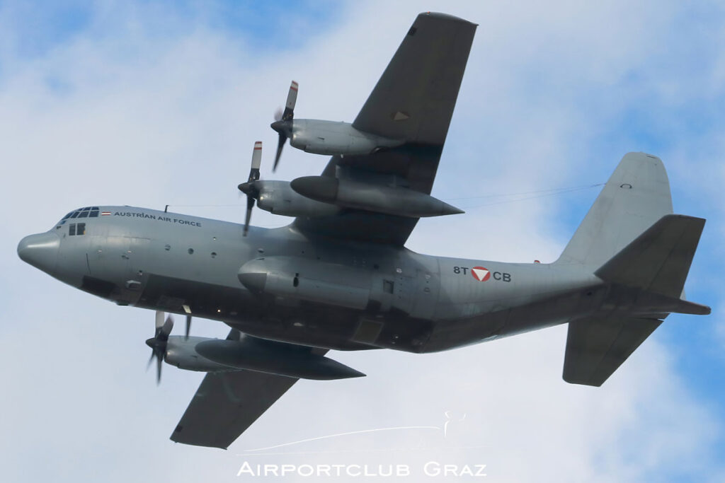 Bundesheer Lockheed C-130K Hercules 8T-CB