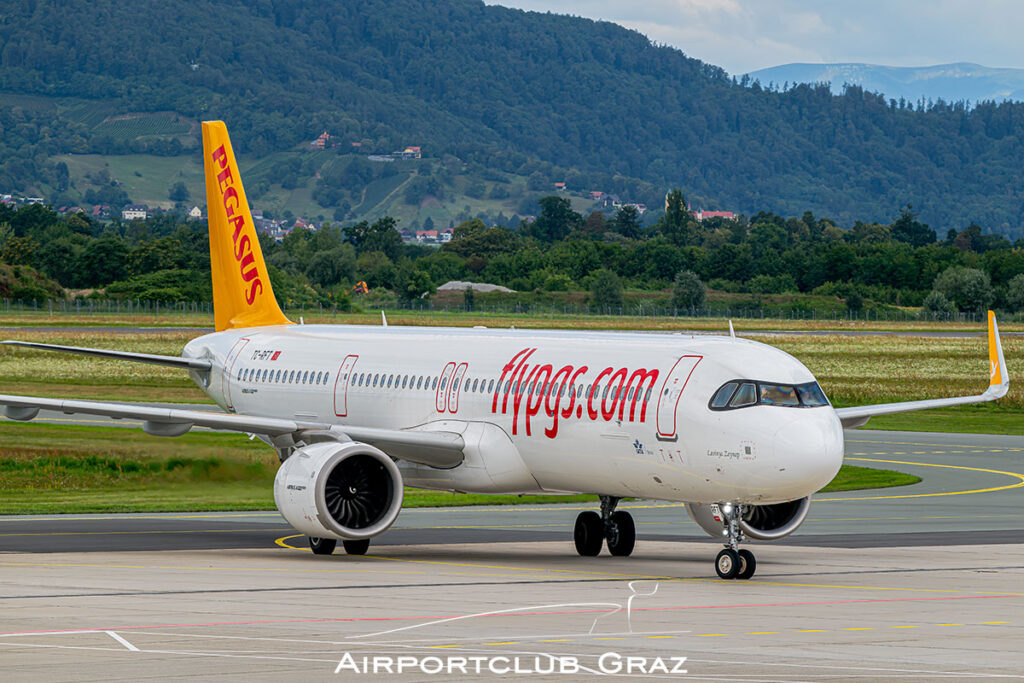 Pegasus Airlines Airbus A321-251NX TC-RFT