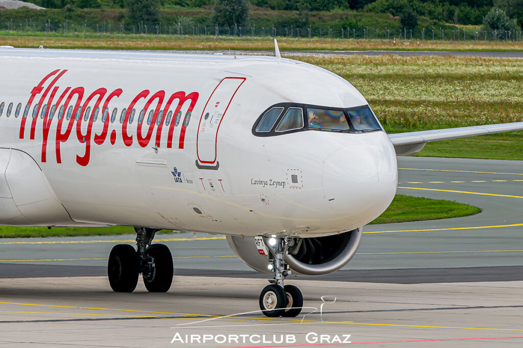 Pegasus Airlines Airbus A321-251NX TC-RFT