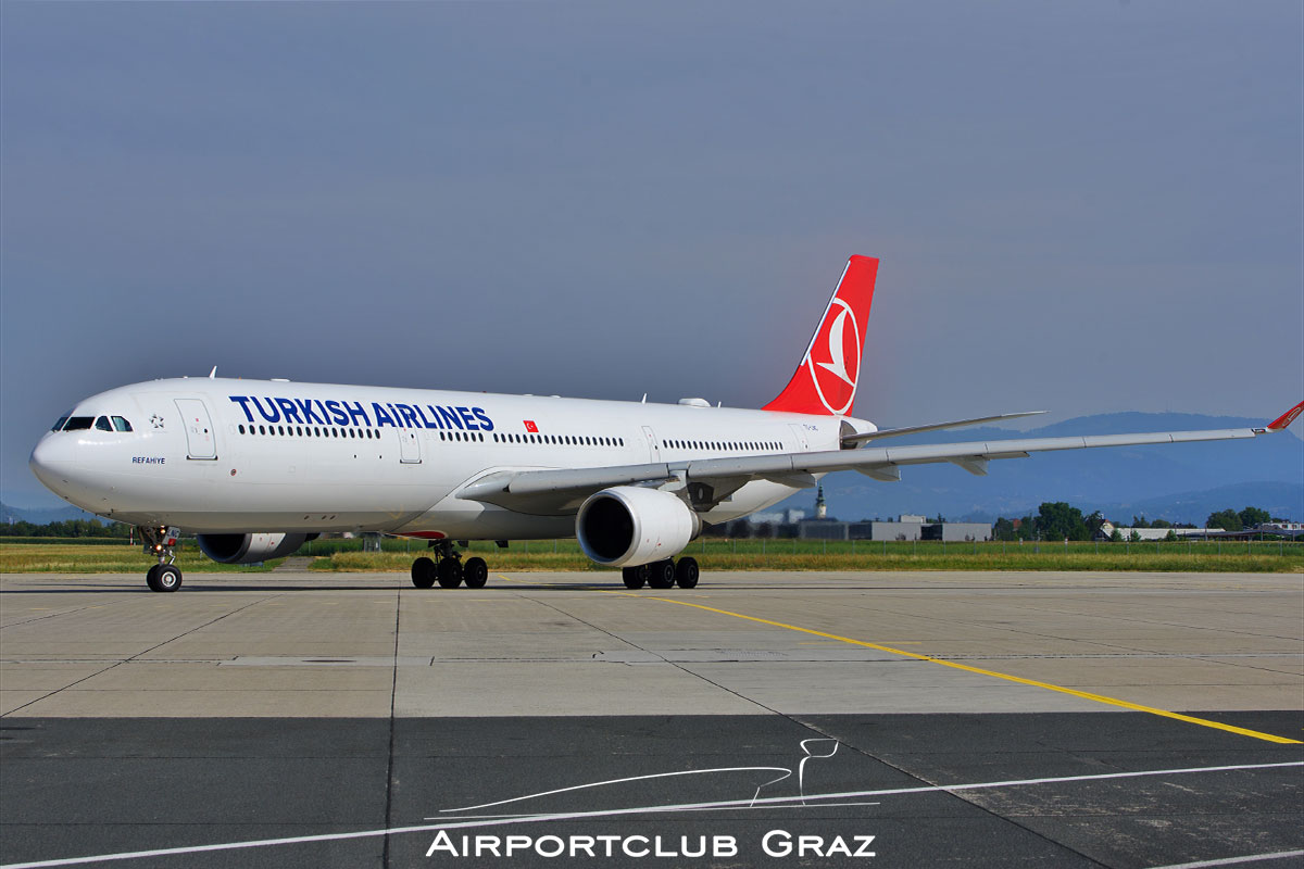 Turkish Airlines Airbus A330-303 TC-LNC