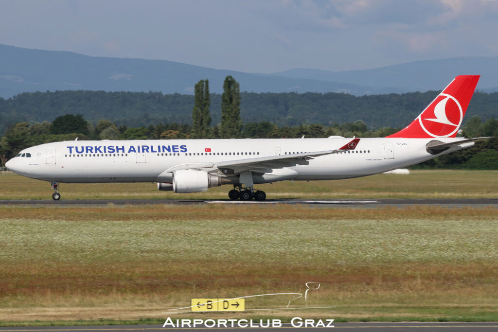 Turkish Airlines Airbus A330-303 TC-LNC