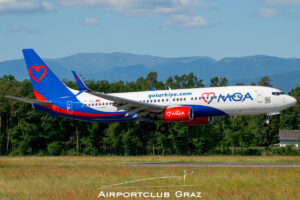 Mavi Gök Airlines Boeing 737-8S3 TC-MGN
