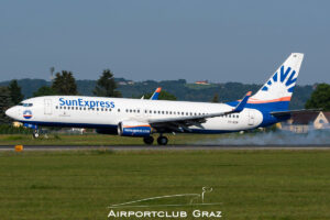 SunExpress Boeing 737-8AS TC-SOP