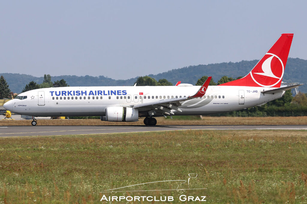 Turkish Airlines Boeing 737-8F2 TC-JHO