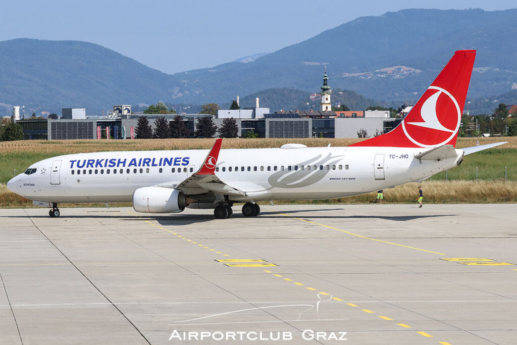 Turkish Airlines Boeing 737-8F2 TC-JHO