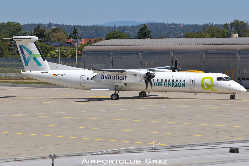 Avanti Air Dash 8-Q402 D-AASH