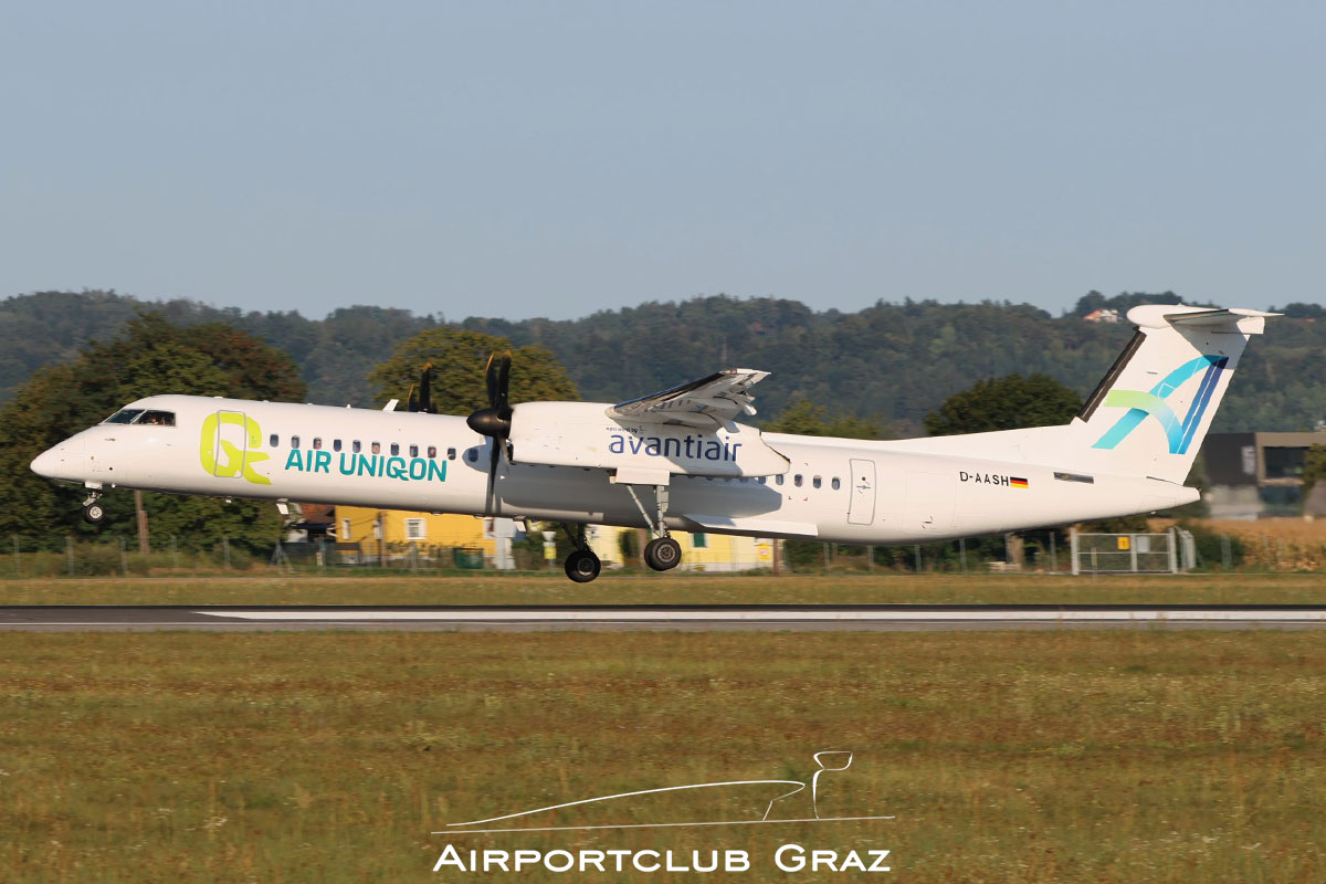 Avanti Air Dash 8-Q402 D-AASH