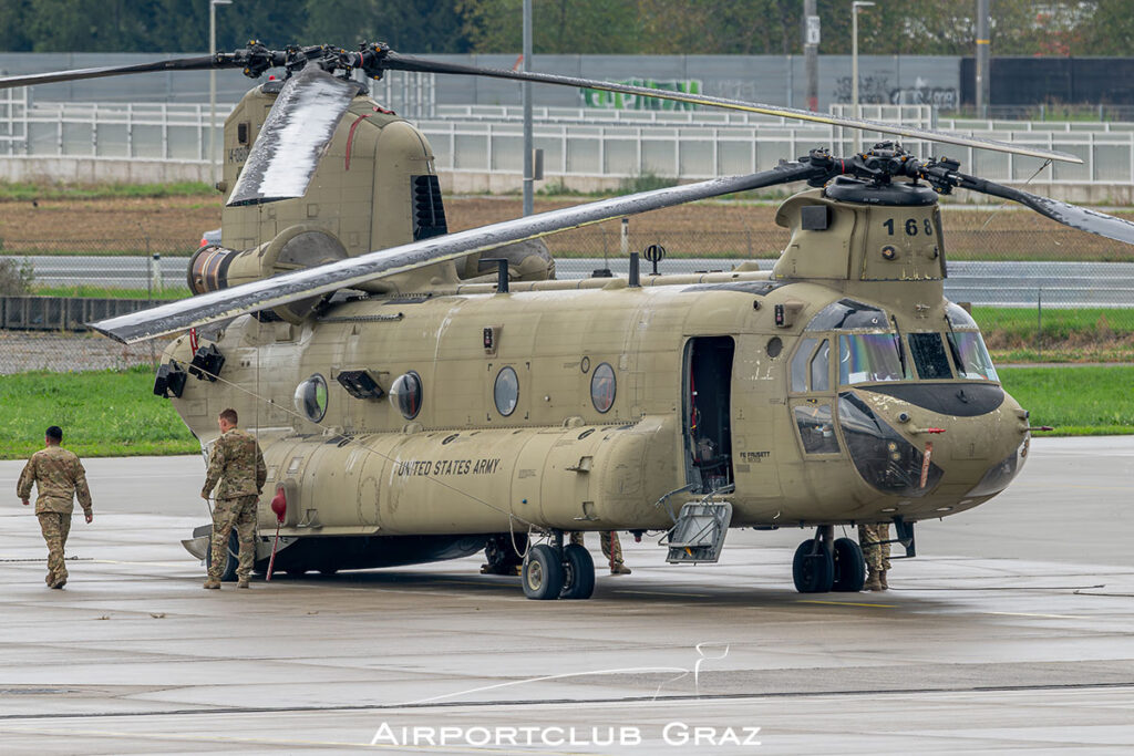 United States Army Boeing CH-47F Chinook 14-08168