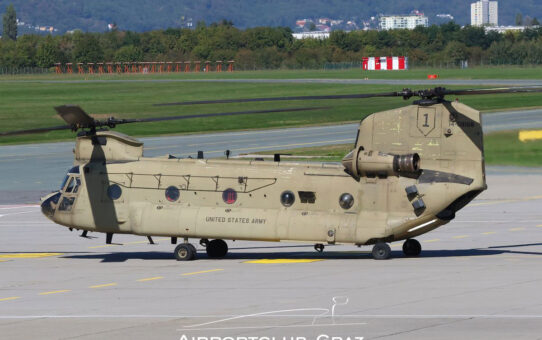 US Chinook auf Zwischenstopp in Graz