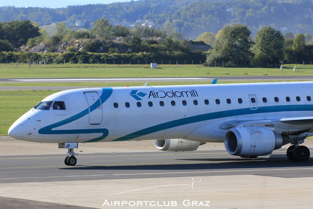 Air Dolomiti Embraer 195 I-ADJP