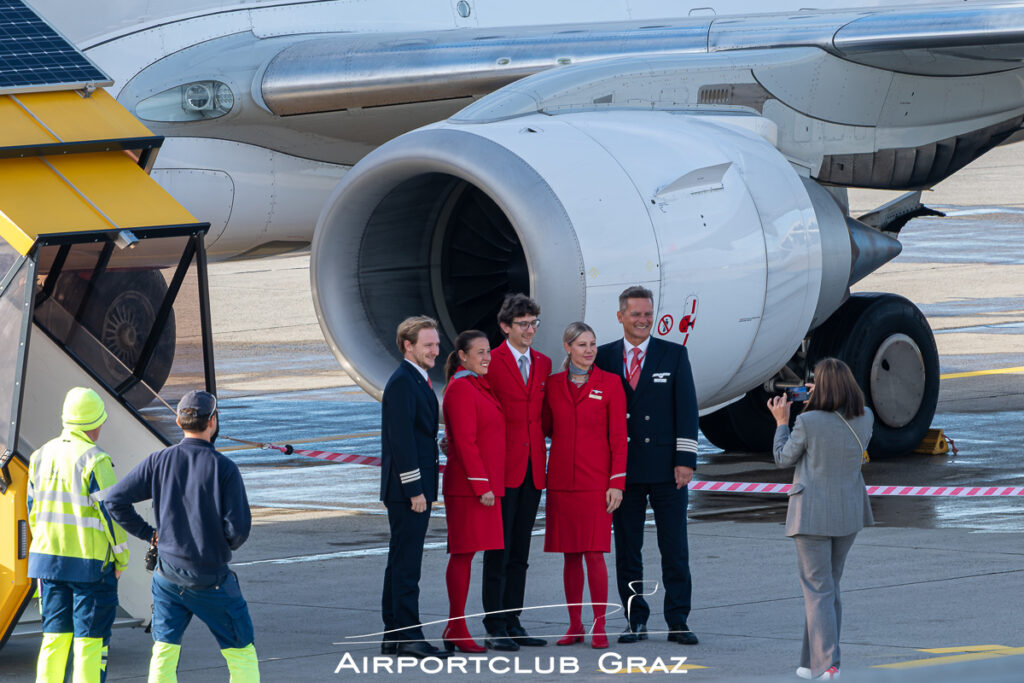Austrian Airlines Embraer 195 OE-LWD